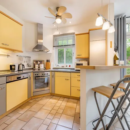 Rügenbrise Mit Seeblick Direkt Am Wasser