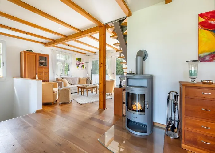 Hébergement de vacances Ferienhaus-ruegenbrise-mit-seeblick-und-5-baedern Zudar